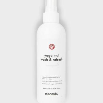 Manduka Mat Wash & Refresh Spray tisztító spray jógaszőnyegekhez 237 ml Illat: Citromfű (Lemongrass) kép