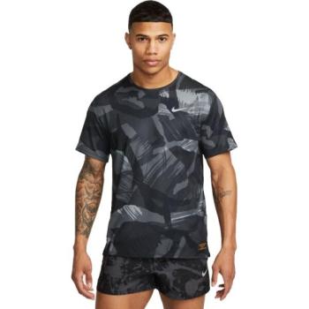 Nike NK DF MILER TOP SS CAMO Férfi póló, sötétszürke, méret kép