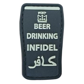 WARAGOD Tapasz 3D Beer Drinking Infidel  feketer 3x5cm kép